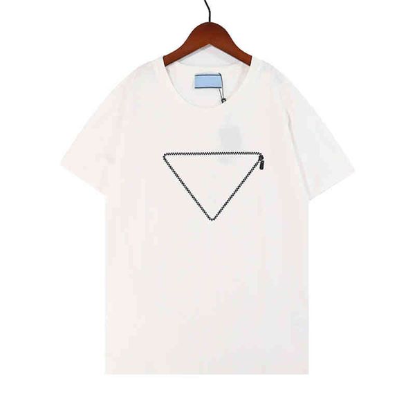 luxury designers mens t shirts summer classic short sleeve men women tees brand p triangle t-shirt senior pure cotton size s-2xl tshirt 5xa2, White;black
luxury designers mens t shirts summer classic short sleeve men women tees brand p triangle t-shirt senior pure cotton size s-2xl tshirt 5xa2, White;black
