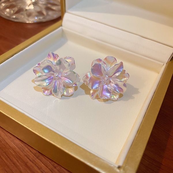 silver needle mermaid flower earrings korean fashion sweet classic style earrings design sense high class elegant eardrop for women, Golden
silver needle mermaid flower earrings korean fashion sweet classic style earrings design sense high class elegant eardrop for women, Golden
