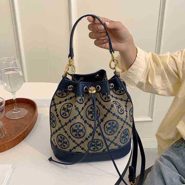 luxury designer bags women onthego handbags 2022 genuine leather bag original box tote handbag dingdanduoduo888 zhouzhoubao123 lzo8
luxury designer bags women onthego handbags 2022 genuine leather bag original box tote handbag dingdanduoduo888 zhouzhoubao123 lzo8