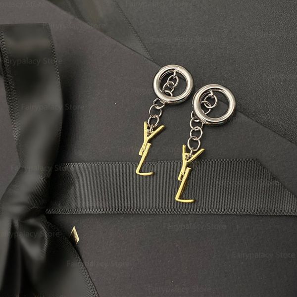 classic designer earrings stud for women jewelry luxurys gold letter hoop earring party wedding retro ear studs pendants, Golden;silver
classic designer earrings stud for women jewelry luxurys gold letter hoop earring party wedding retro ear studs pendants, Golden;silver
