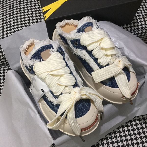 2022 new sandal women's shoes fashion flat shoes brand design joker casual solid color sneakers, Black
2022 new sandal women's shoes fashion flat shoes brand design joker casual solid color sneakers, Black