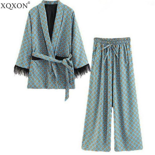 womens suits arrival blue printed kimono jacket with feather sleeves wide leg pants twopiece vintage clothing suits y200110, White
womens suits arrival blue printed kimono jacket with feather sleeves wide leg pants twopiece vintage clothing suits y200110, White