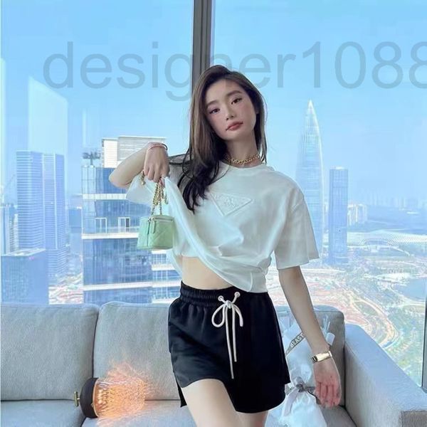 women's t-shirt designer pd22 summer new foam embossed triangular round neck short sleeve t-shirt muh8, White
women's t-shirt designer pd22 summer new foam embossed triangular round neck short sleeve t-shirt muh8, White