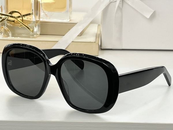 sunglasses for men women summer style 40219u anti-ultraviolet retro plate full frame random box, White;black
sunglasses for men women summer style 40219u anti-ultraviolet retro plate full frame random box, White;black