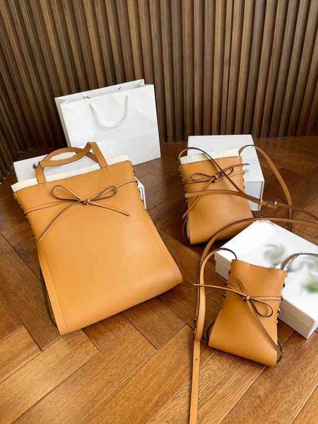 women luxurys designers shoulder bags crossbody wallet for women brand designer stylish and exquisite handbag single messengers purses 22053
women luxurys designers shoulder bags crossbody wallet for women brand designer stylish and exquisite handbag single messengers purses 22053