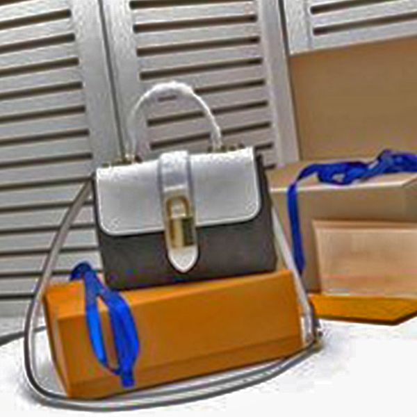 original style genuine leather locky bb presbyopia totes lock postman bag portable female handbag shoulder bags handbags
original style genuine leather locky bb presbyopia totes lock postman bag portable female handbag shoulder bags handbags