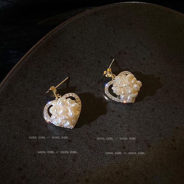 dangle & chandelier simple and fashionable real gold plating pearl flower clusters inlaid with rhinestone earrings temperament for women, Silver
dangle & chandelier simple and fashionable real gold plating pearl flower clusters inlaid with rhinestone earrings temperament for women, Silver