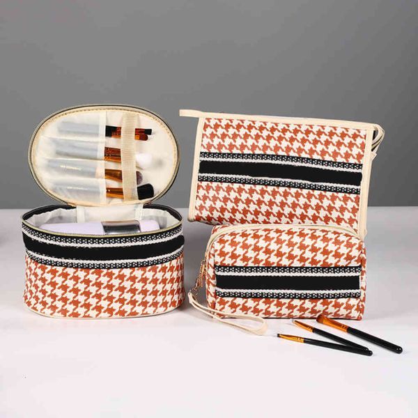 houndstooth cosmetic bag clutch large makeup organizer bags cosmetic pouch women cute toiletry beauty case
houndstooth cosmetic bag clutch large makeup organizer bags cosmetic pouch women cute toiletry beauty case
