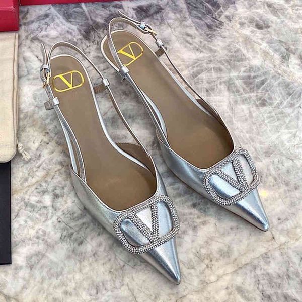 sandals v home high-heeled sandals summer metal buckle temperament pointed shoes women french baotou low heel, Black
sandals v home high-heeled sandals summer metal buckle temperament pointed shoes women french baotou low heel, Black