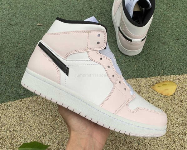 basketball shoes barely rose jumpman 1 1s mid light violet black white trainers sneakers sports come with box
basketball shoes barely rose jumpman 1 1s mid light violet black white trainers sneakers sports come with box
