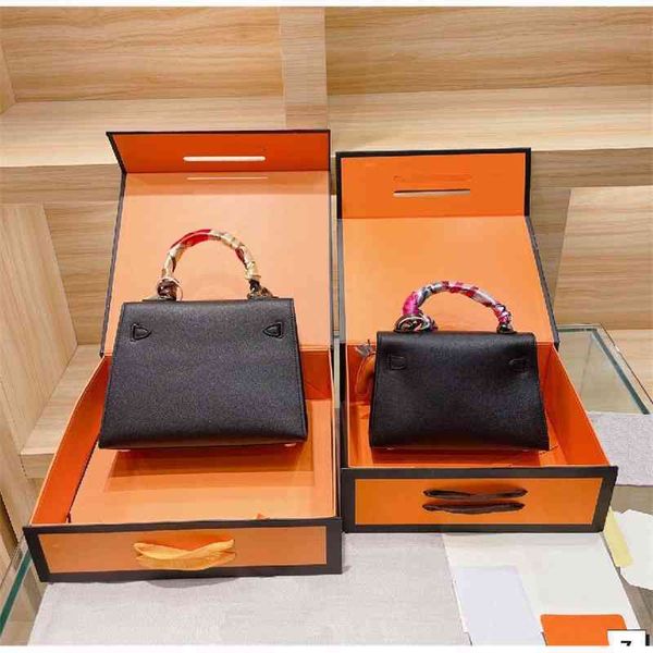 pan's heme designer handbags ke11ys bag classic fashion matching silk shopping scarf pendant piece women high f170 f170
pan's heme designer handbags ke11ys bag classic fashion matching silk shopping scarf pendant piece women high f170 f170