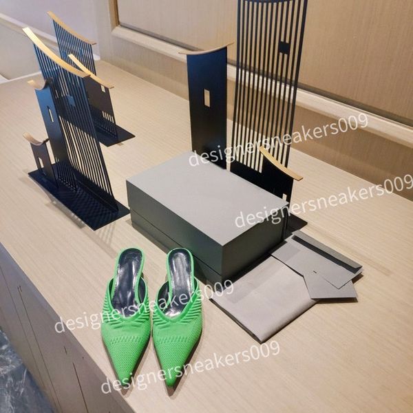 classics women heels shoes sandals fashion beach thick bottom slippers alphabet lady leather high heel shoe slides 35-41 gpf211101, Black
classics women heels shoes sandals fashion beach thick bottom slippers alphabet lady leather high heel shoe slides 35-41 gpf211101, Black