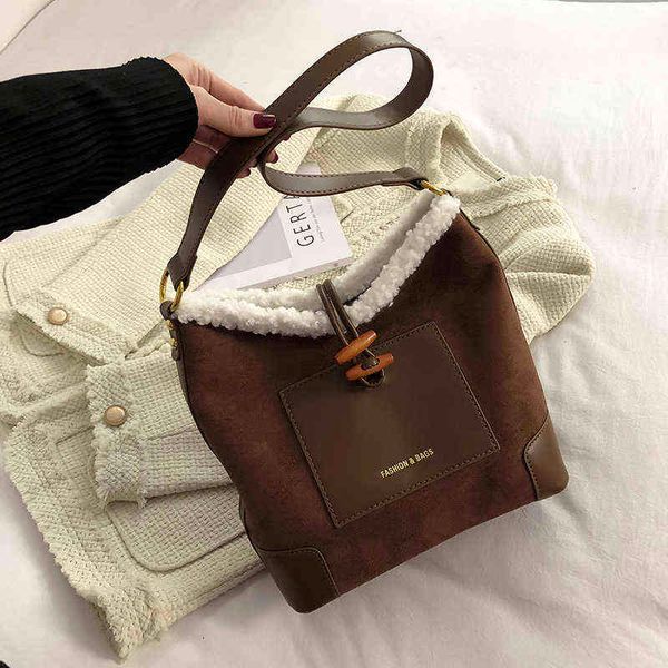 new plush pu leather fashion shoulder bag branded designer small underarm bag high capacity crossbody winter handbags female g220429
new plush pu leather fashion shoulder bag branded designer small underarm bag high capacity crossbody winter handbags female g220429