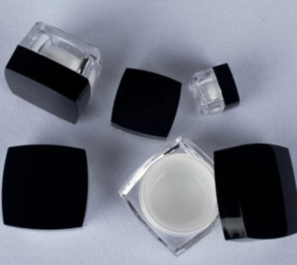 15g acrylic jars for cosmetic refillable bottle with black cap square cream jars case containe
15g acrylic jars for cosmetic refillable bottle with black cap square cream jars case containe
