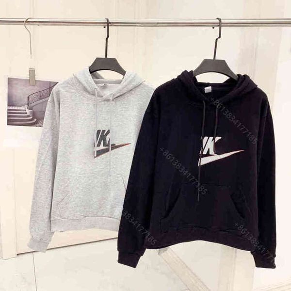 fall designer women and men fleece hoodies sweater couple cotton tracksuit jacket hook logo brand winter clothes super warm factory wholesal, Black
fall designer women and men fleece hoodies sweater couple cotton tracksuit jacket hook logo brand winter clothes super warm factory wholesal, Black