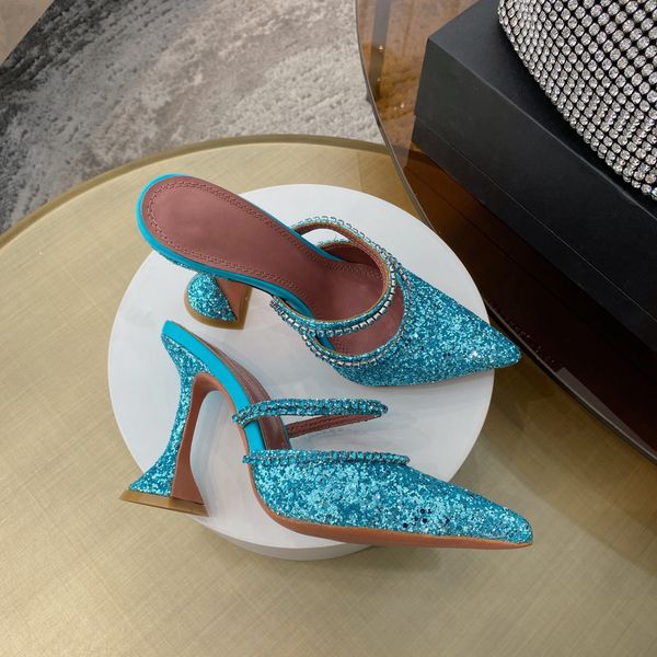 2022 designers women sandals genuine leather chunky heels summer style fashion luxury design sandals personality dress shoes, Black
2022 designers women sandals genuine leather chunky heels summer style fashion luxury design sandals personality dress shoes, Black