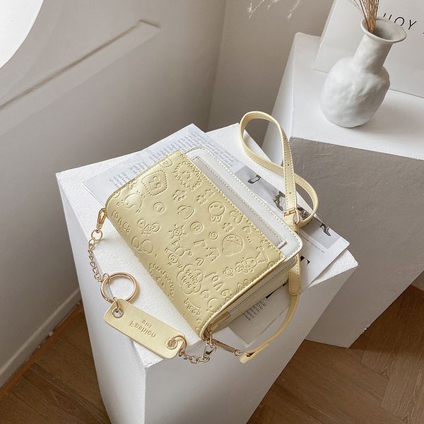 designer handbags 2022 spring and summer new single shoulder messenger underarm women's bag creative design impression french foreign t
designer handbags 2022 spring and summer new single shoulder messenger underarm women's bag creative design impression french foreign t