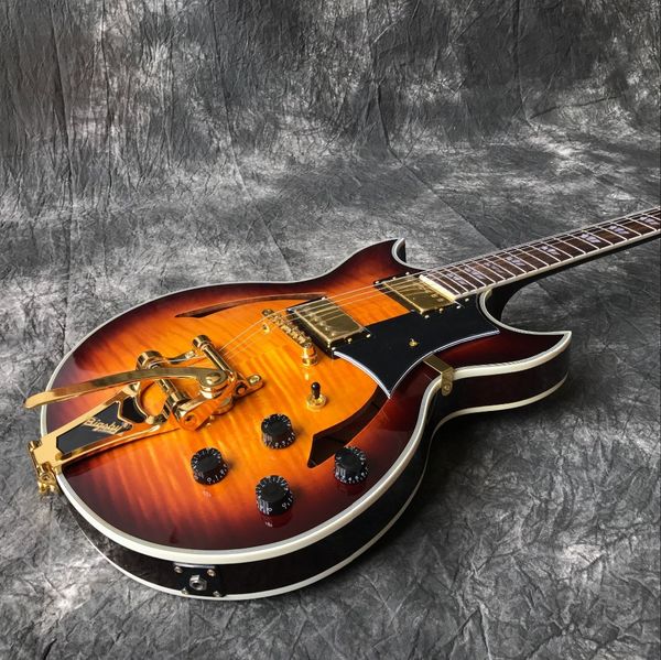 semi hollow body jazz electric guitar 6 strings tiger flame sunburst color guitarra and gold hardware vibrato system
semi hollow body jazz electric guitar 6 strings tiger flame sunburst color guitarra and gold hardware vibrato system