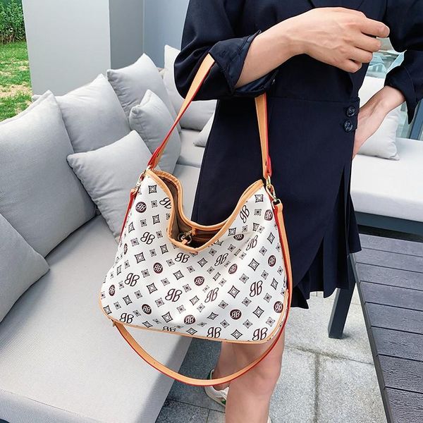 evening bags women's bag 2022 female brand printed flower tote shoulder luxury designer cross-body trend bolsos
evening bags women's bag 2022 female brand printed flower tote shoulder luxury designer cross-body trend bolsos