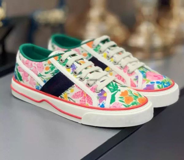 2022 designers tennis 1977 sneaker canvas luxurys shoe beige blue washed jacquard denim women shoes ace rubber sole embroidered vintage casu, Black
2022 designers tennis 1977 sneaker canvas luxurys shoe beige blue washed jacquard denim women shoes ace rubber sole embroidered vintage casu, Black