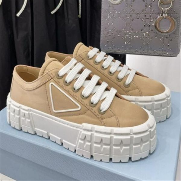 designer womens sneaker platform shoes lady canvas sneakers chunky textured sole embossed rubber fashion luxury triangle flat cotton laces d, Black
designer womens sneaker platform shoes lady canvas sneakers chunky textured sole embossed rubber fashion luxury triangle flat cotton laces d, Black