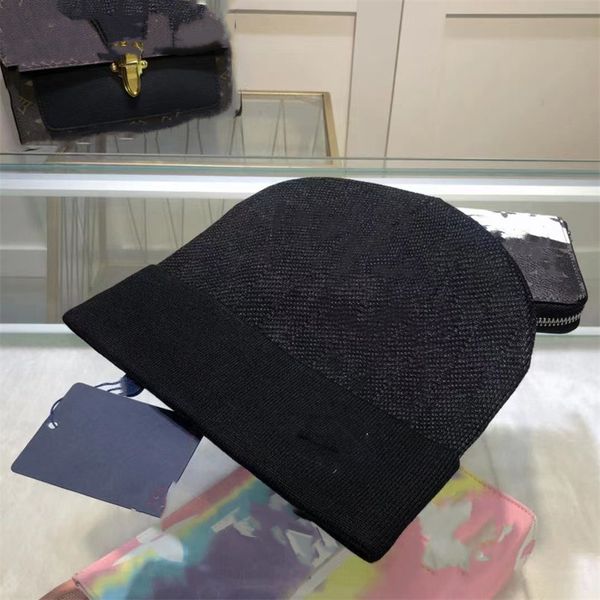 2021 classic designer autumn winter style beanie hats men and women fashion universal knitted cap autumn wool outdoor warm skull caps2, Blue;gray
2021 classic designer autumn winter style beanie hats men and women fashion universal knitted cap autumn wool outdoor warm skull caps2, Blue;gray