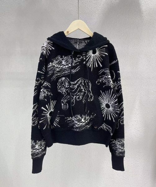 milan runway sweater 2022 spring autumn long sleeves hooded print women's sweaters high end jacquard pullover designer sweater 0316-1, White;black
milan runway sweater 2022 spring autumn long sleeves hooded print women's sweaters high end jacquard pullover designer sweater 0316-1, White;black