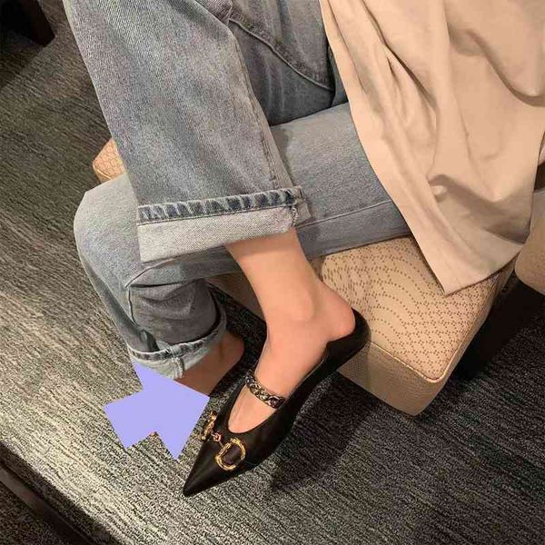 spring new type of buckle chain two shallow mouth flat bottom g family lefu2022 trendy fashion design ladies slippers, Black
spring new type of buckle chain two shallow mouth flat bottom g family lefu2022 trendy fashion design ladies slippers, Black