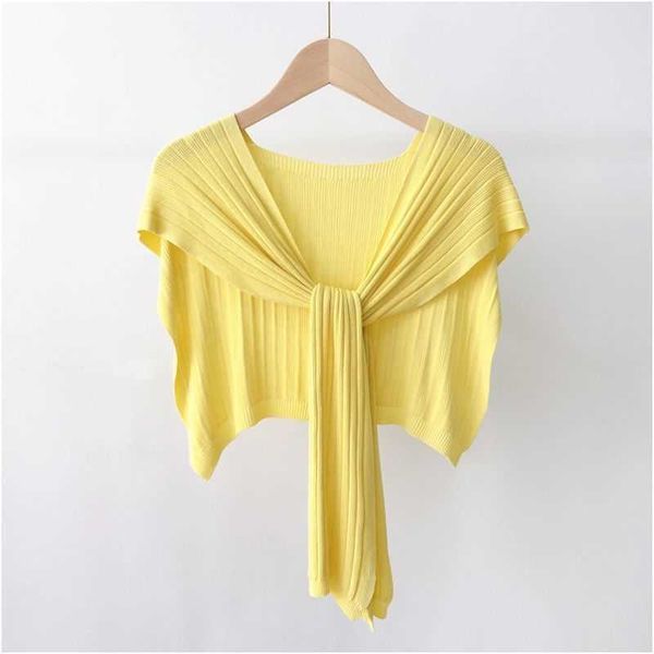 shawl 2022 air conditioning room summer ice silk thin knitting with small outside womens versatile spring and autumn false collar, Blue;gray
shawl 2022 air conditioning room summer ice silk thin knitting with small outside womens versatile spring and autumn false collar, Blue;gray