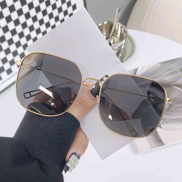 women sunglasses luxury brand designer new large frame square polarized sunglass version tide women's uv red same vintage sun glasses f, White;black
women sunglasses luxury brand designer new large frame square polarized sunglass version tide women's uv red same vintage sun glasses f, White;black
