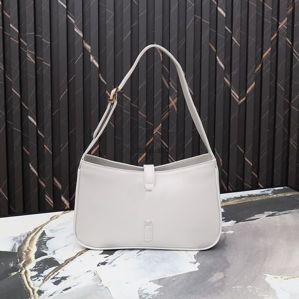 2022 designers shoulder bags handbags wallet women bags crossbody bag hobo purses 23cm
2022 designers shoulder bags handbags wallet women bags crossbody bag hobo purses 23cm