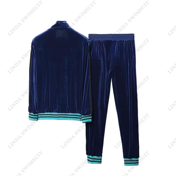 mens designer brand tracksuit golden velvet tracksuits logo mens casual street leisure fashion streetwear pullover sweatshirts long sleeves, Gray
mens designer brand tracksuit golden velvet tracksuits logo mens casual street leisure fashion streetwear pullover sweatshirts long sleeves, Gray
