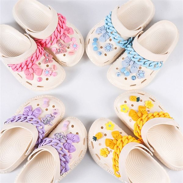 cute luxury shoes accesories rhinestones bling croc charms metal chain shoe decorations diy buckle pearl flower 220720, White;pink
cute luxury shoes accesories rhinestones bling croc charms metal chain shoe decorations diy buckle pearl flower 220720, White;pink