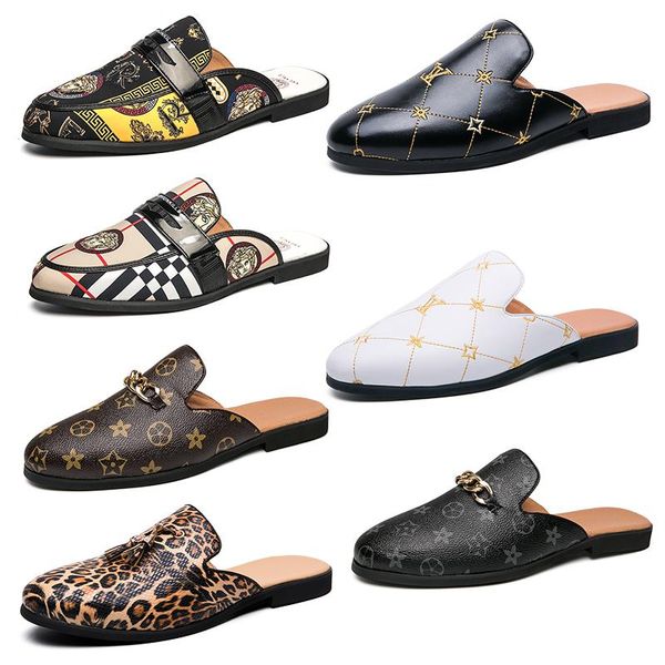 luxury brand mens designer horsebit metal buckle grid pattern slippers genuine leather mules black white flip flops men casual lazy shoes
luxury brand mens designer horsebit metal buckle grid pattern slippers genuine leather mules black white flip flops men casual lazy shoes