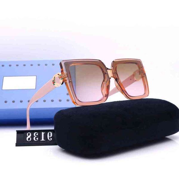 2022 fashion famous designer large frame brand design casual men's and women's sunglasses, White;black
2022 fashion famous designer large frame brand design casual men's and women's sunglasses, White;black