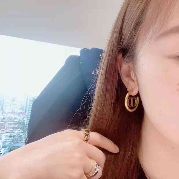 ring earrings women's simple and versatile semi-circular hollow earrings us design jewelry, Golden
ring earrings women's simple and versatile semi-circular hollow earrings us design jewelry, Golden