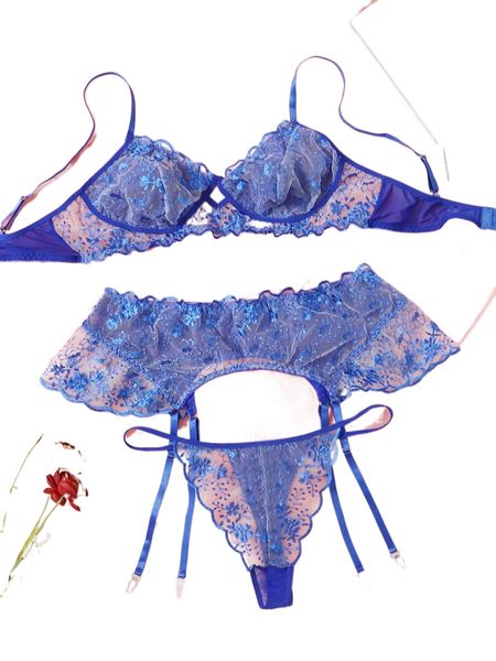 plus 3pack floral embroidery mesh garter lingerie set p6hu#, Black;white
plus 3pack floral embroidery mesh garter lingerie set p6hu#, Black;white