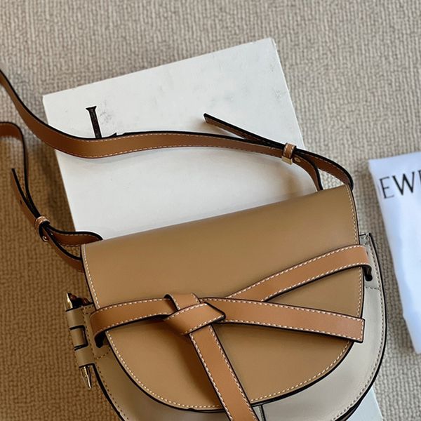 women designer bags fashion saddle handbags classic leather shoulder crossbody bags luxury brands messenger handbag
women designer bags fashion saddle handbags classic leather shoulder crossbody bags luxury brands messenger handbag