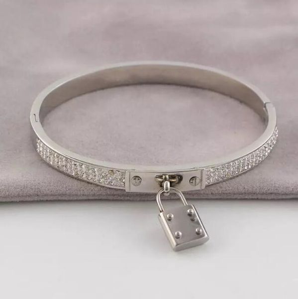 bling full crystal girl 17cm 18k gold rose silver diamond lock bangle femme boys letter black titanium steel bangles vintage love bracelets
bling full crystal girl 17cm 18k gold rose silver diamond lock bangle femme boys letter black titanium steel bangles vintage love bracelets