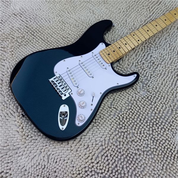 st electric guitar ash body maple neck aged hardware dark sunburst color nitro lacquer finish can be customized
st electric guitar ash body maple neck aged hardware dark sunburst color nitro lacquer finish can be customized