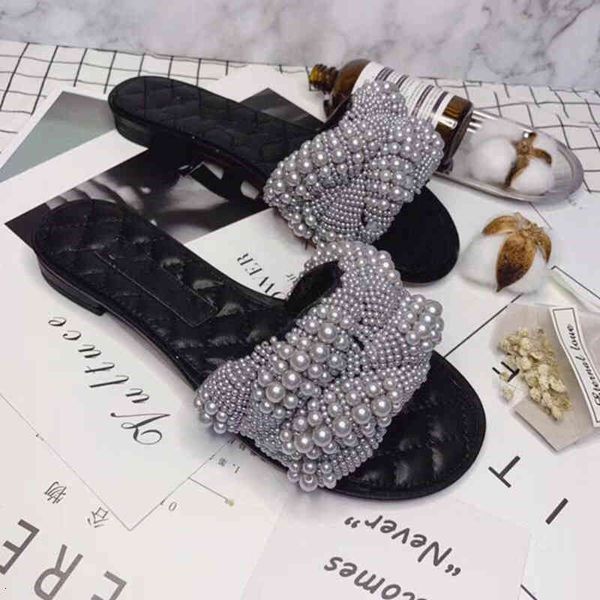 sandals women's round bead flat sandals fashion shoes black and white casual personalized design shiny
sandals women's round bead flat sandals fashion shoes black and white casual personalized design shiny