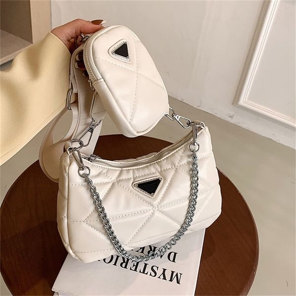 leisure child mother chain single women's new fashion trend embroidered thread messenger tote purses outlet online
leisure child mother chain single women's new fashion trend embroidered thread messenger tote purses outlet online