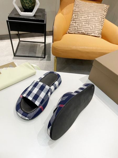 men pairrs pantoufle designer slipper soft massage slides sandals shoes slide summer beach outdoor cool slippers fashion flat flip flops wit, Black
men pairrs pantoufle designer slipper soft massage slides sandals shoes slide summer beach outdoor cool slippers fashion flat flip flops wit, Black