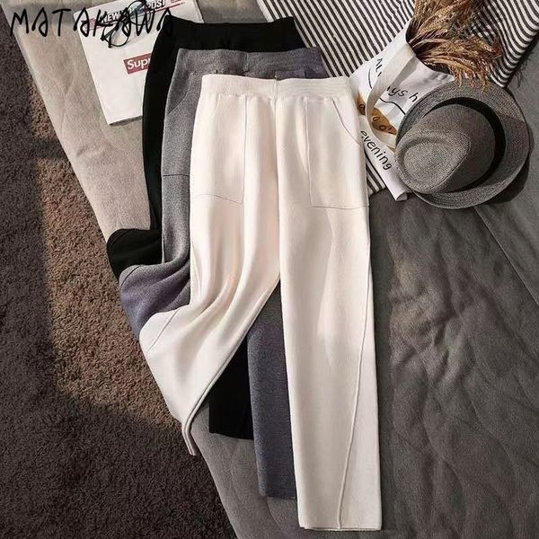 pure color casual knitted pants womens autumn and winter thick trousers loose high waist harem women 210506, Black;white
pure color casual knitted pants womens autumn and winter thick trousers loose high waist harem women 210506, Black;white