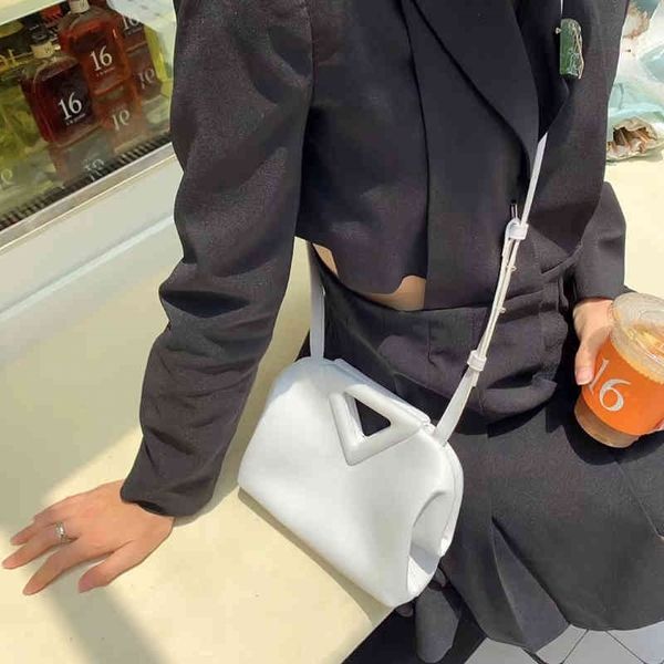 bags fashion women handbags bottegaes desiner venetas lady's ladies 2023 triangle classic hand women's divani small point one shou
bags fashion women handbags bottegaes desiner venetas lady's ladies 2023 triangle classic hand women's divani small point one shou