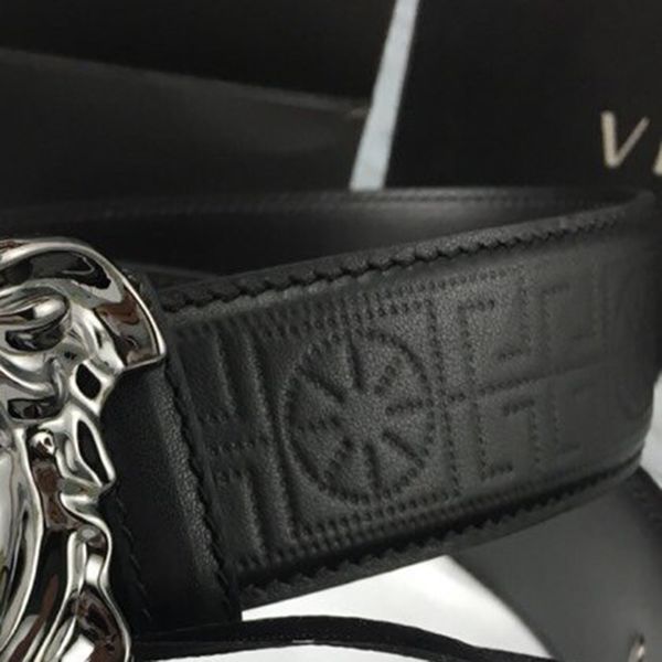 designer belt mens belts 40mm luxury brand official replica made of genuine calfskin with stainless steel buckle waistband for man 071, Black;brown
designer belt mens belts 40mm luxury brand official replica made of genuine calfskin with stainless steel buckle waistband for man 071, Black;brown