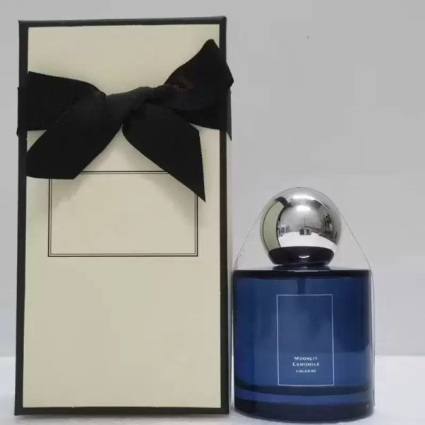 car air freshener bitter mandrine moonlit camomile limited for men or women fragrance english cologne perfume 100ml 25390-paris
car air freshener bitter mandrine moonlit camomile limited for men or women fragrance english cologne perfume 100ml 25390-paris