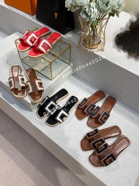 2022 women sandals mules brand slipper slide sandal fahsion deisgner lady lettering fabric outdoor leather sole slides flip flops, Black;red
2022 women sandals mules brand slipper slide sandal fahsion deisgner lady lettering fabric outdoor leather sole slides flip flops, Black;red