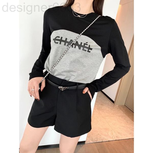 women's t-shirt designer 22ss style suit shorts with high waistline are made of crisp fabric and silhouette design, which is very thin, White
women's t-shirt designer 22ss style suit shorts with high waistline are made of crisp fabric and silhouette design, which is very thin, White