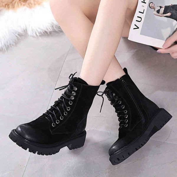 slippers martin boots women's england autumn and winter thick bottom frosted leather short large side zipper motorcycle 860p, Black
slippers martin boots women's england autumn and winter thick bottom frosted leather short large side zipper motorcycle 860p, Black
